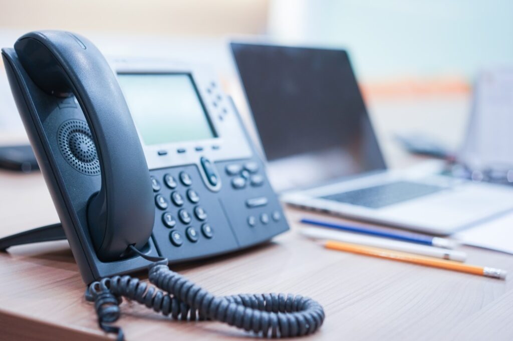 close-up-telephone-landline-at-office-concept_t20_yw7oZx